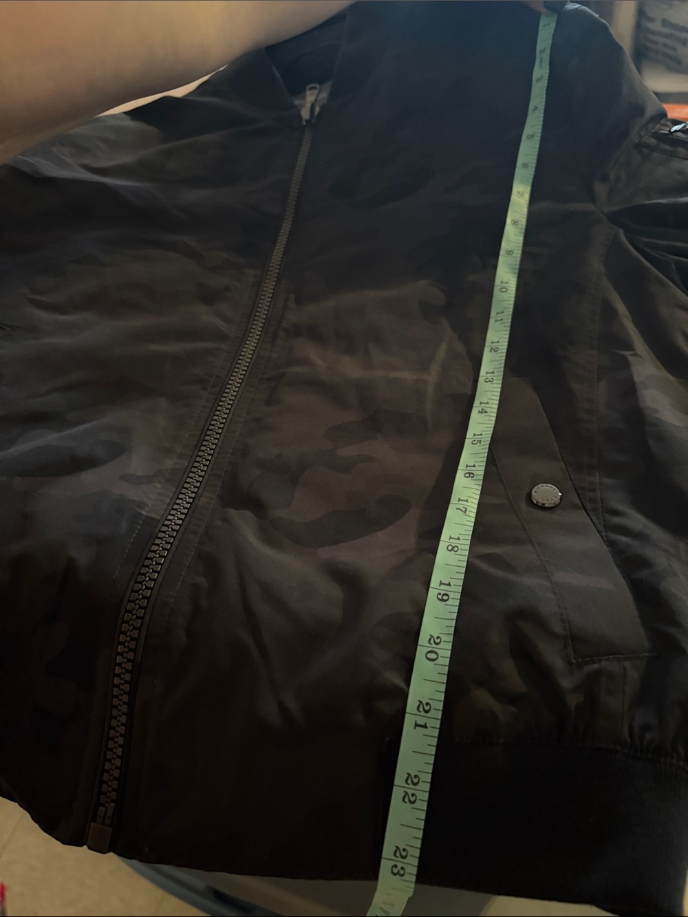 Michael Kors Black Camo Bomber-Style Jacket MACYS EXCLUSIVE - Picture 8 of 8